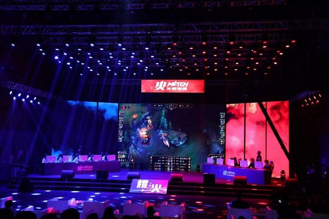 而是他在一 而是他在一