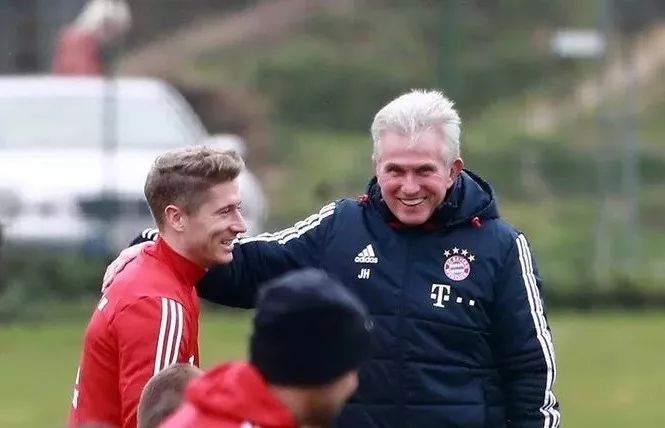 体育WCBA：四川女篮 内蒙古女篮会师决赛