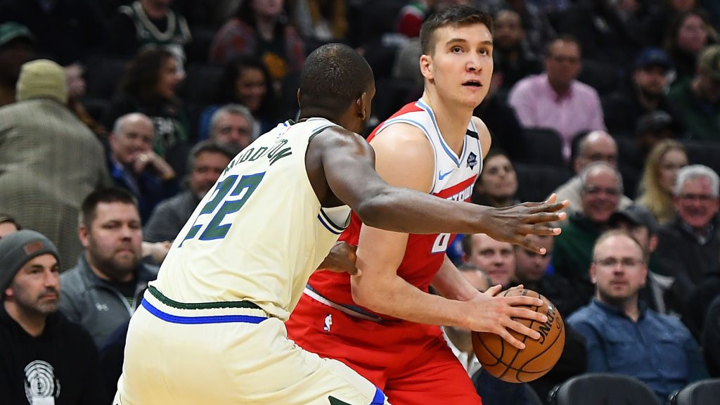 体育足总杯:曼联3-1雷丁 晋级十六强